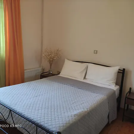 Manousos * Lefkada City